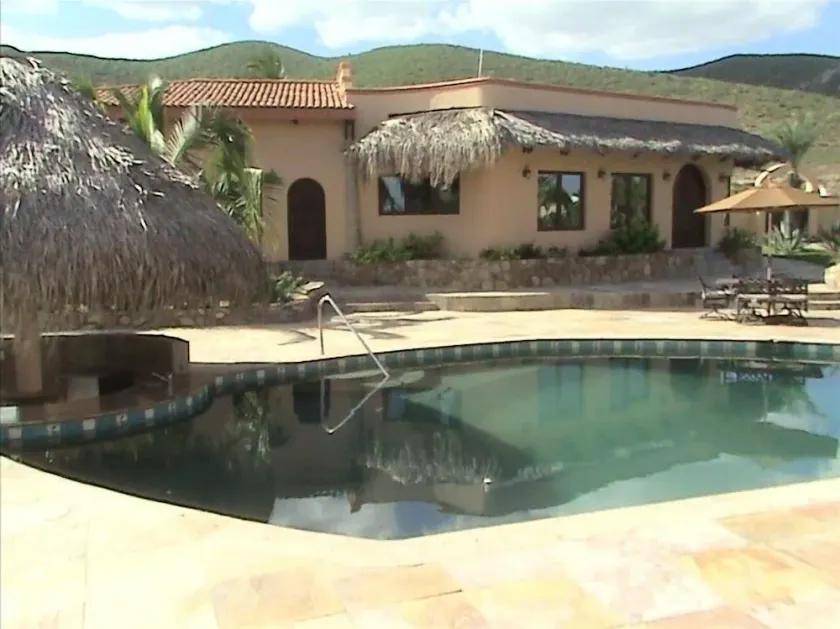 Estate Guesthouse sleeps 8, possible 12, wifi 57mbps - Image 1