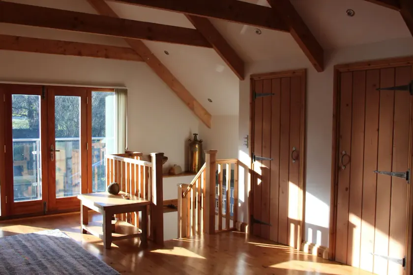 Character Barn, National Park Private courtyard, peaceful, log burner sleeps 4 - Image 1