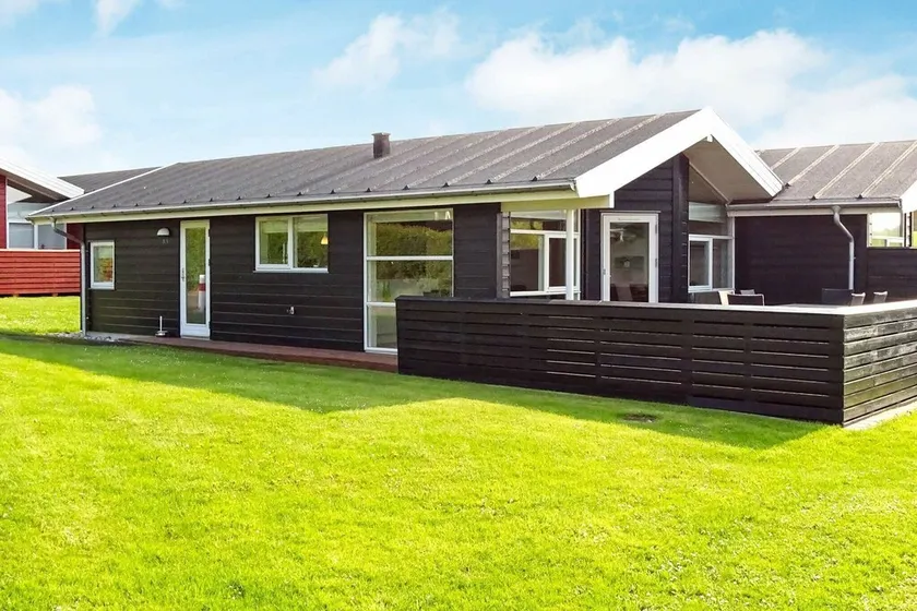 6 person holiday home in Tranekær - Image 1