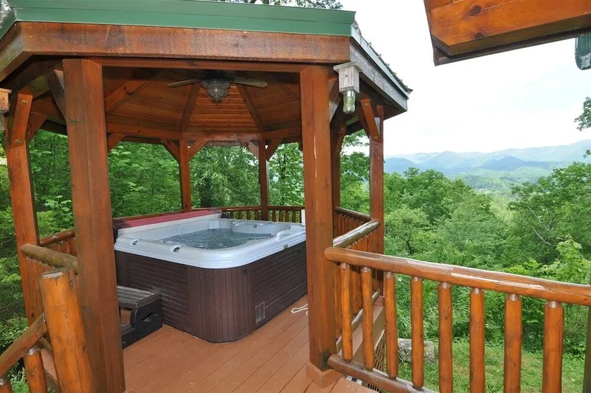 Cherokee Ridge Retreat - Image 1