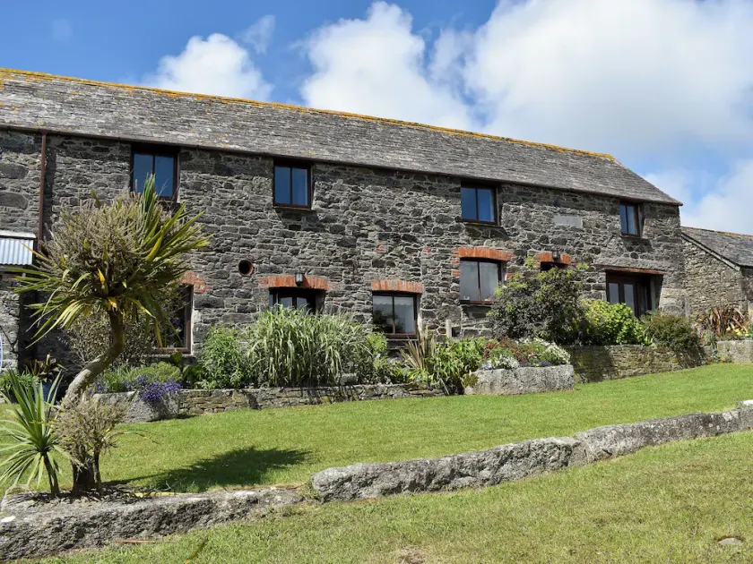 Stable Cottage - Uk12088 - Image 1