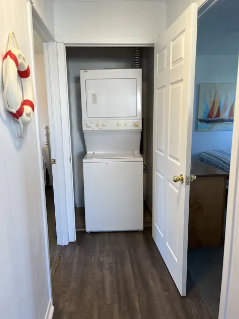 Little Haven Cottage - Ocean view 2 bedroom cottage with beach access. - Image 1