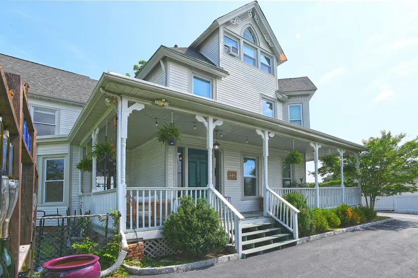 Hudson Valley Getaway for Families - Image 1
