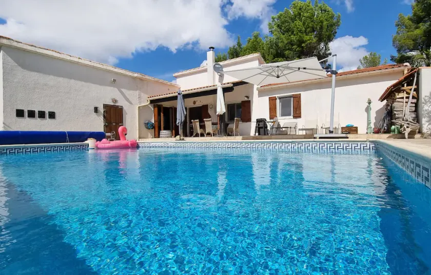Stunning Home In Pouzols-Minervois - Image 1
