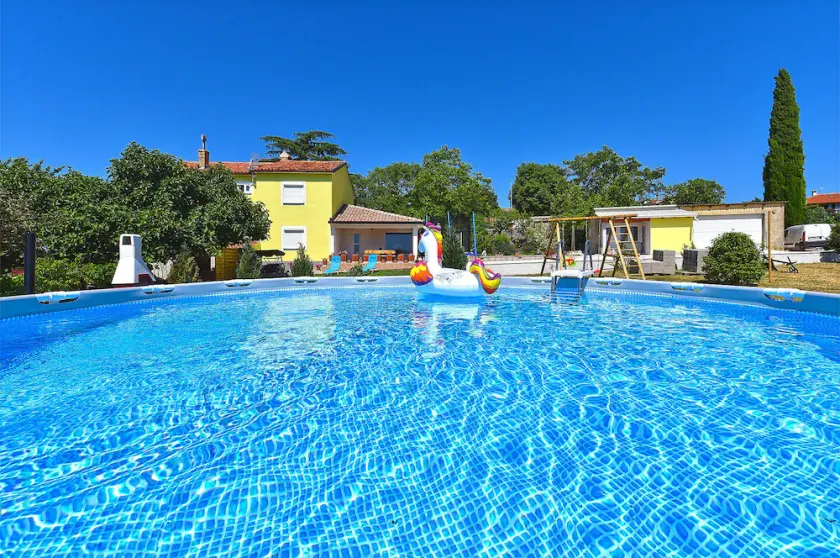 House 2065/32772 (Istria - Žminj), 20000m from the beach - Image 1