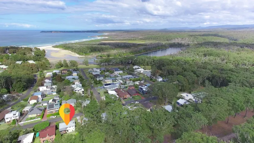 Bush 2 Beach - Image 1