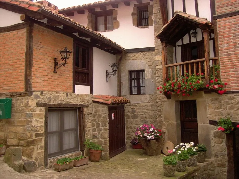 La Posada de Viñón - Casa Reda - Image 1