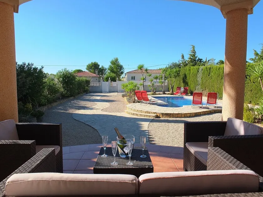Mila 3 bedrooms, air-con, free wifi - Image 1