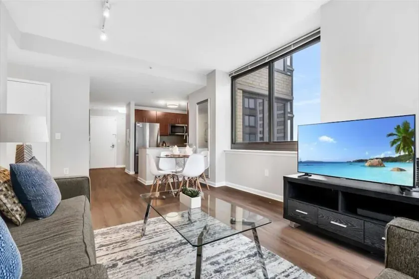 Modern 2BR | Business Center | Near PATH by GLS - Image 1