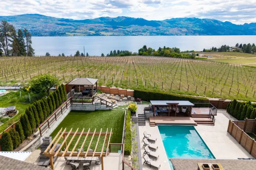Vineyard Views - Image 1