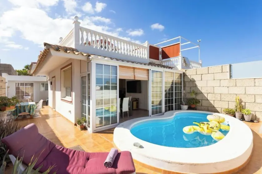 Villa Carolina - Image 1