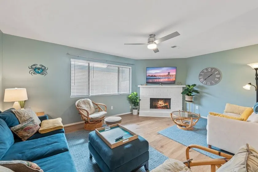 Family Friendly Vacation Home in Quiet Neighborhood - Parking for 4 cars! - Image 1