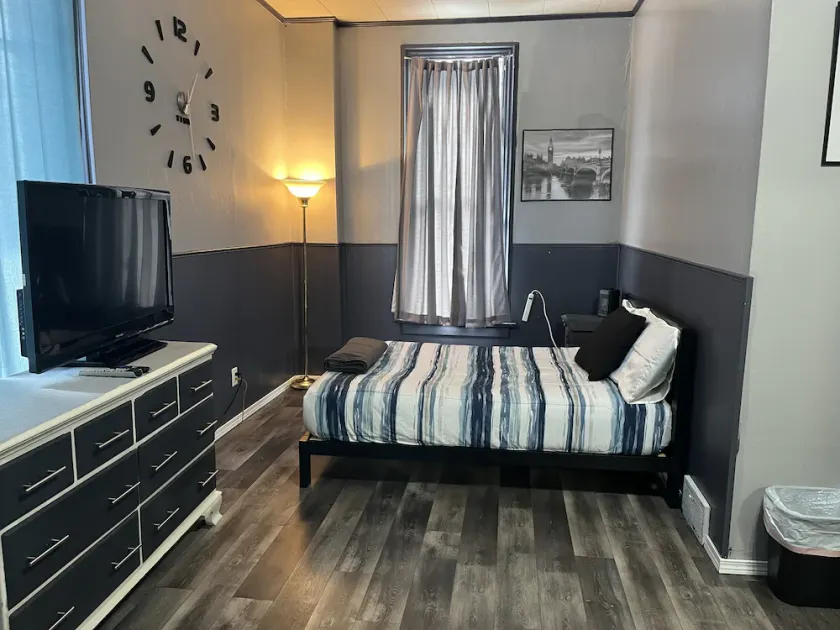 #2 Cultural Center Central Park Apartment - Image 1