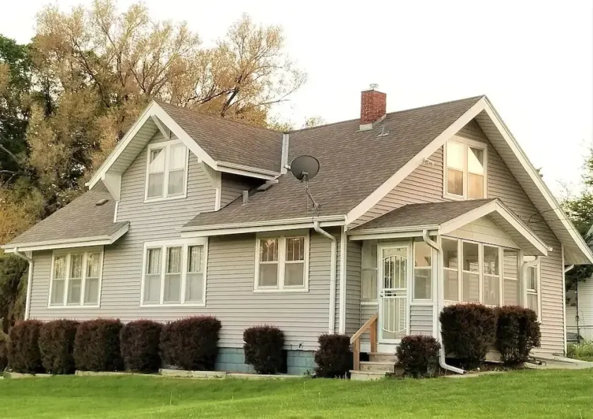 Beautiful Home near Zoo/College World Series/Downtown - Image 1