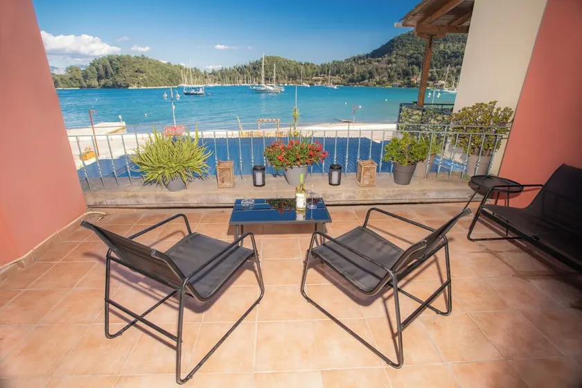 Blue Seaview Apartment 75 sqm on Nydri Coast - Image 1