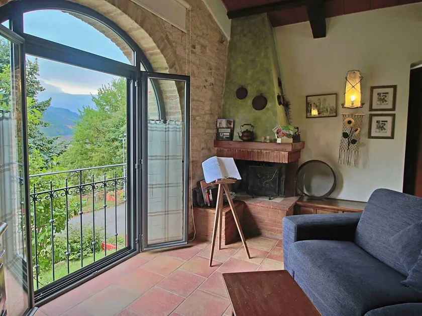 Large holiday home in Cagli with pool - Image 1
