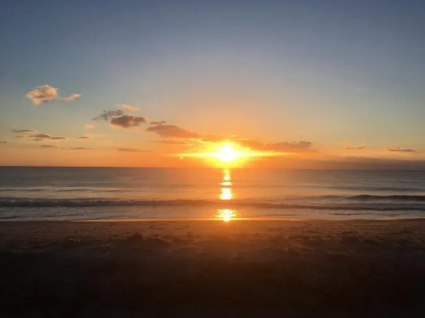 BRAND-NEW Family Beach House! 3 Minute Walk Away from the Beach! - Image 1