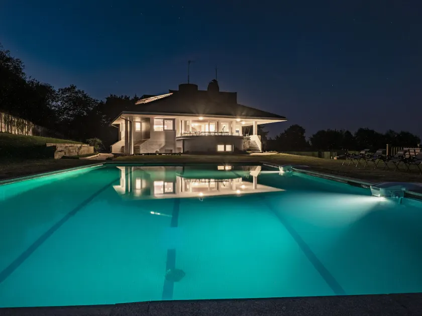 BASQUE BREATH-Unique Villa, Fantastic View, Fabulous Pool - Image 1