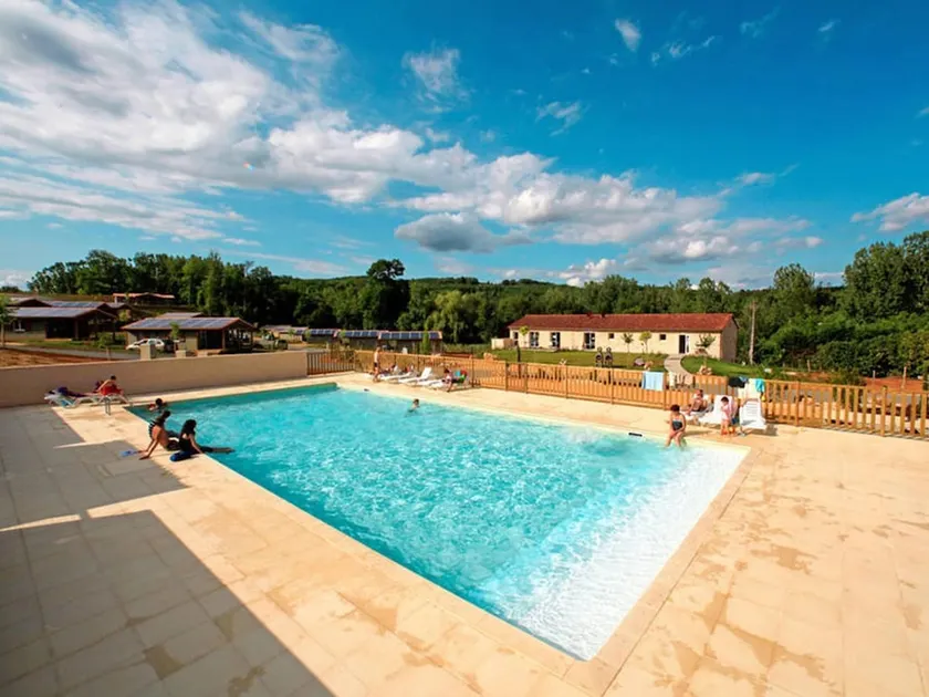 Family Cottage Retreat in Marminiac - Image 1