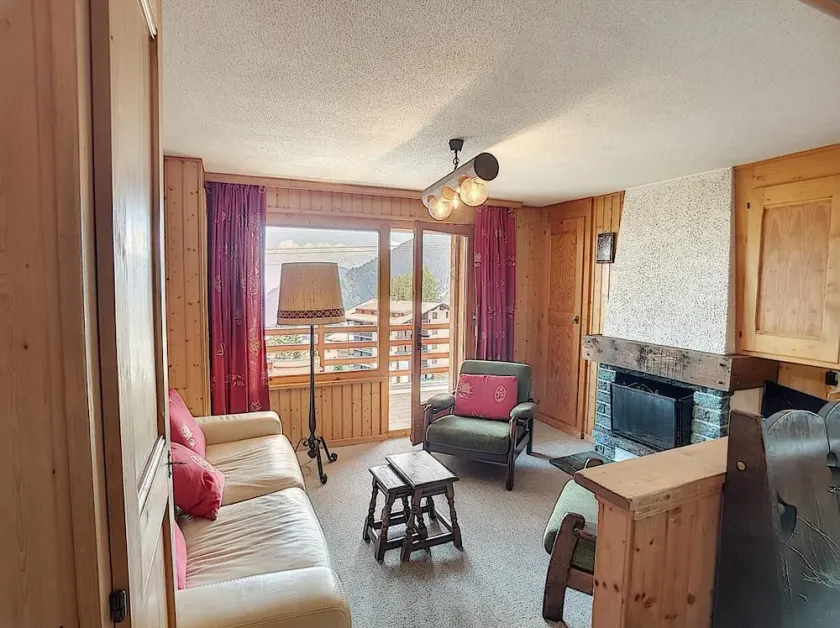 2 værelses lejlighed nær starten af skiliften Médran.<br><br>Sammensætning:<br><br>• Stue med sofa - Image 1
