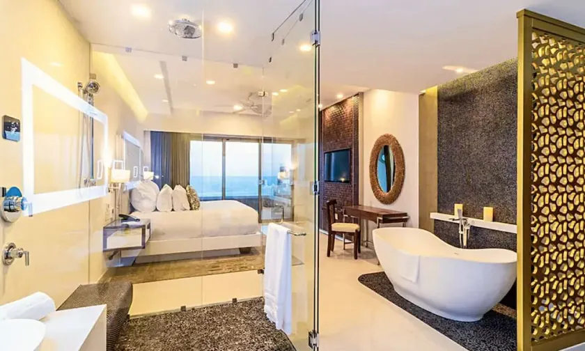 3BR Loft w/ Ocean View on Resort - Image 1