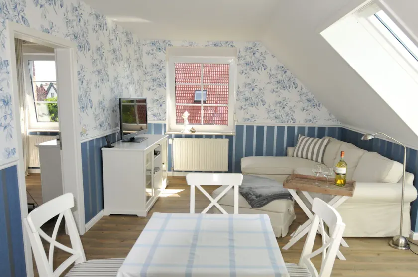 Zuhause auf Zeit in komfortablen Luxus-Wohnung in Börgerende - Image 1
