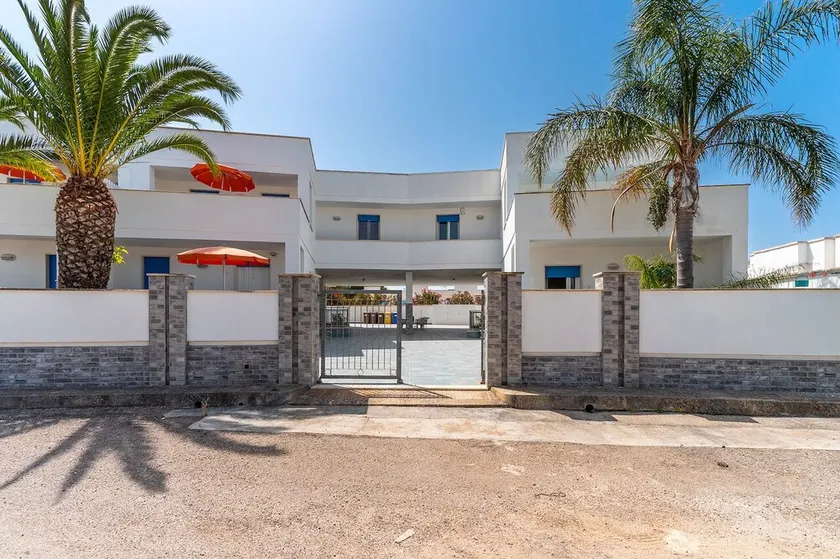 Apartment a stone's throw from Gallipoli - Image 1