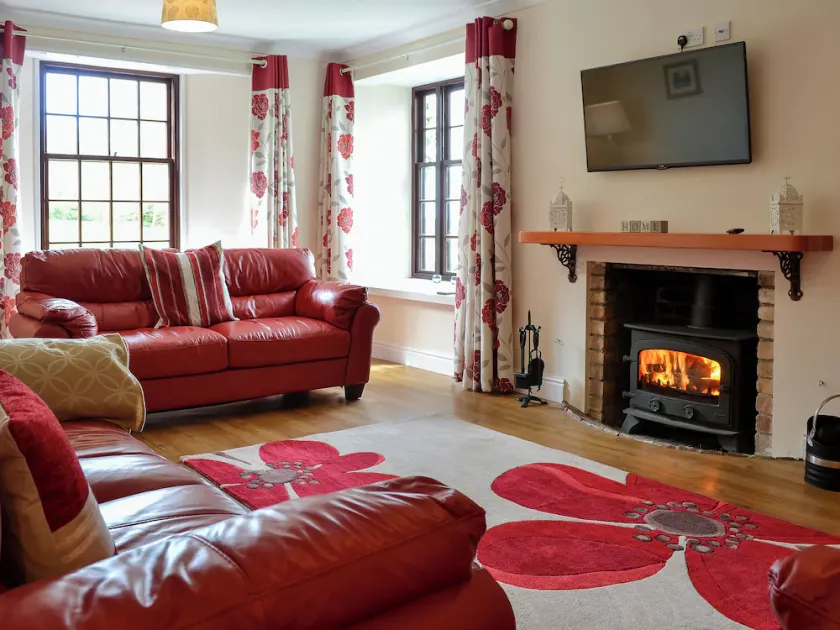 The Farmhouse - Ukc1339 - Image 1