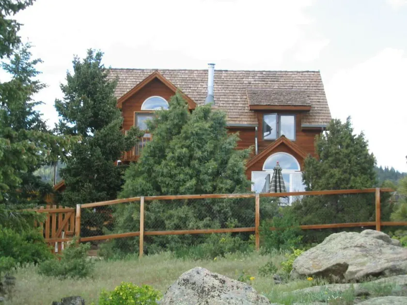 Boulder Best City + Nature w / Lake & USFS Trails - Image 1