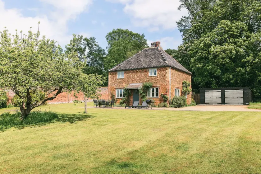 Park Cottage - Image 1