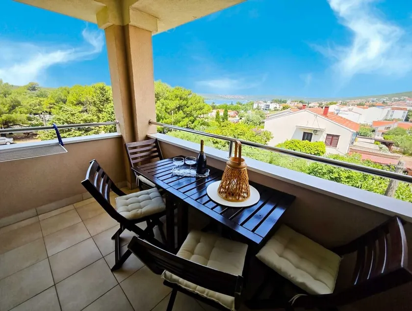 One bedroom apartment with terrace and sea view Punat, Krk (A-20408-b) - Image 1