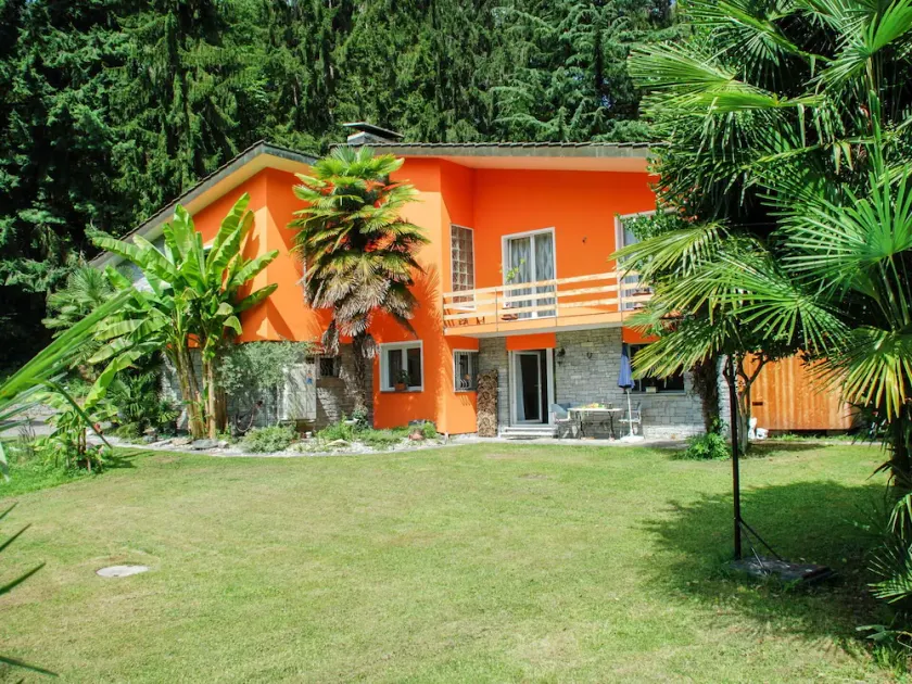 Accogliente appartamento con piscina, WIFI, TV, patio, animali ammessi e vista panoramica - Image 1