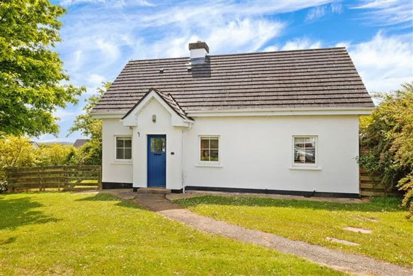 Brittas Bay Holiday Village No 7 by Trident Holiday Homes - Image 1