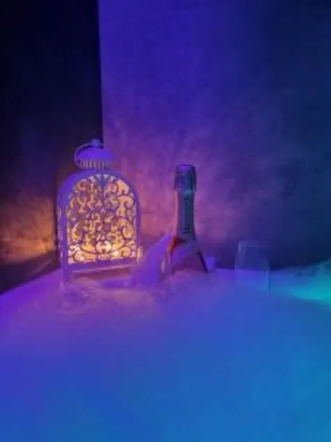 CentralHouse DomApart Studio with Jacuzzi & Prosecco! - Image 1