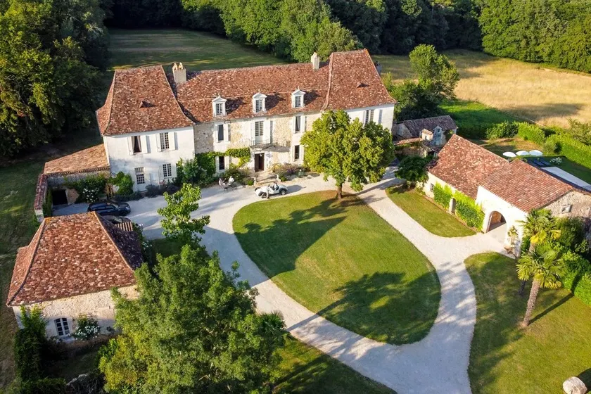 Chateau De Neveu - Seven Bedroom Castle, Sleeps 14 - Image 1