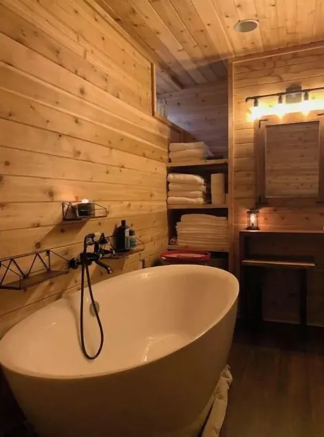 3 Minutes to Boyne Mountain • Hot Tub • Fire Pit - Image 1
