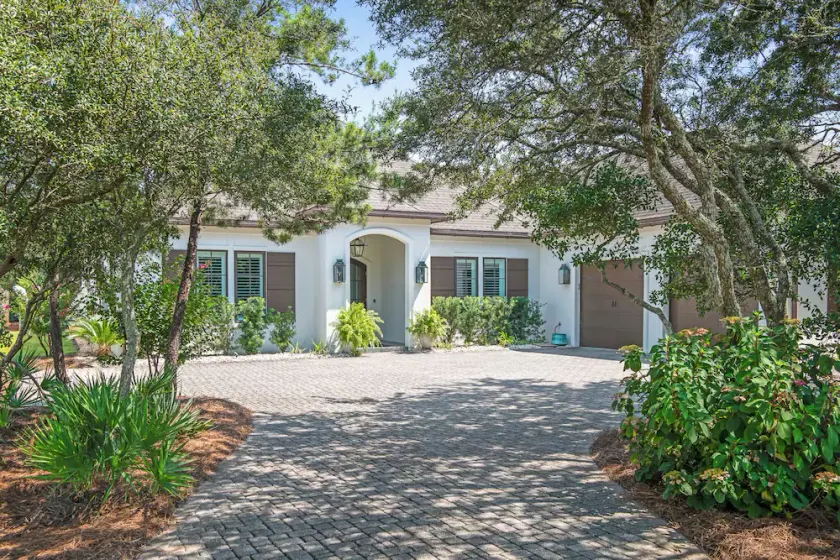 Better on Brenda | Private Pool + Spa | Private Beach Access | 4 Bikes - Image 1