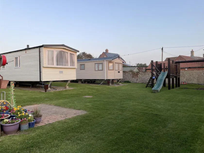 The Leas Beach Park - Image 1