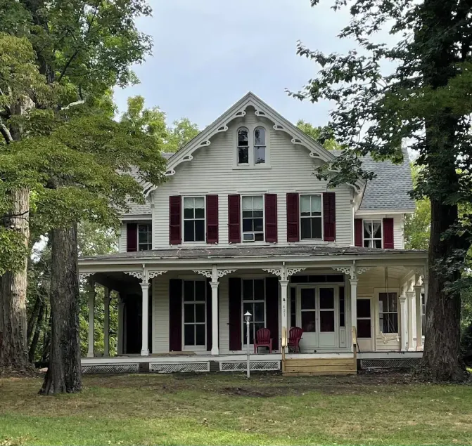A Newly Renovated Historic Victorian Home - Image 1