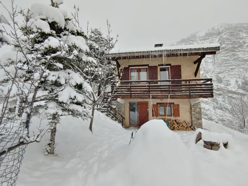 Mountain chalet - Image 1