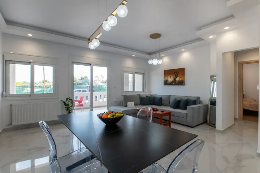 Agréable appartement adapté aux familles avec jardin, piscine privée et terrasse | Idéal pour le télétravail - Image 1