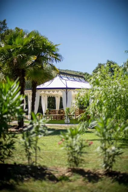 Rancho Los Lobos- Boutique Hotel - Image 1
