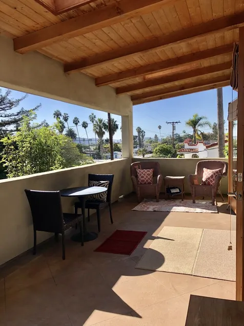 PRIVATE STUDIO WITH LARGE DECK, OCEAN & MOUNTAIN VIEWS. TWO MILE TO BEACH. - Image 1