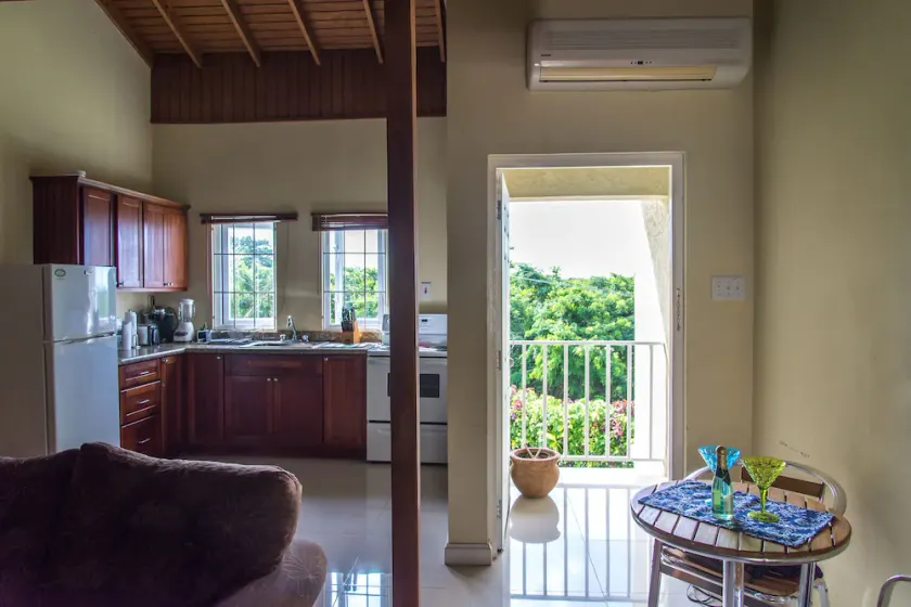 Claudeville Condo - Image 1
