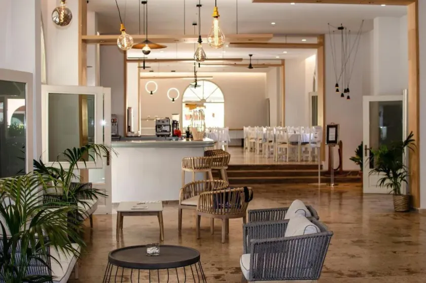 Alkionis Hotel Corfu - Image 1