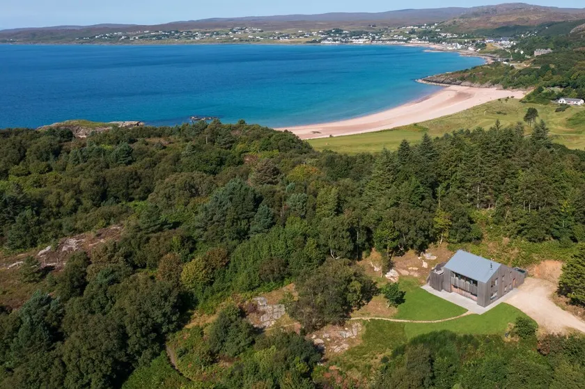The Lighthouse, Gairloch - Vrbo Holiday Home of the Year 2026 - Image 1