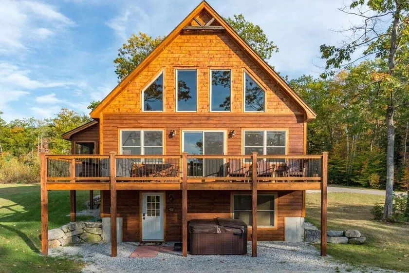 Woodland Way Retreat- Hot Tub and Mountain Views! - Image 1