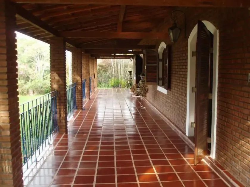 Daily rates starting from R$700 for 10 people. - Image 1