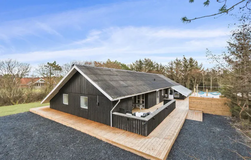 Fantastisk hjem i Ringkøbing med sauna - Image 1