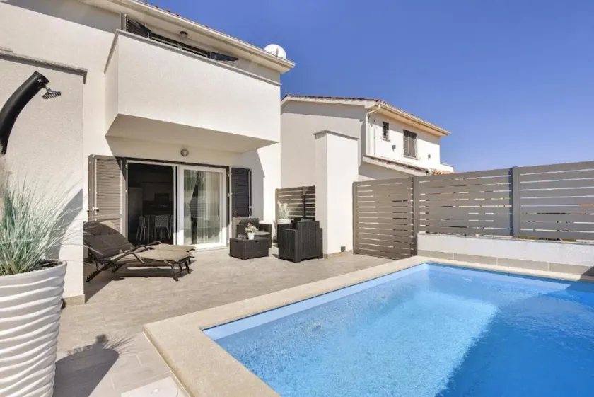 Villa Residence Oli A - Image 1